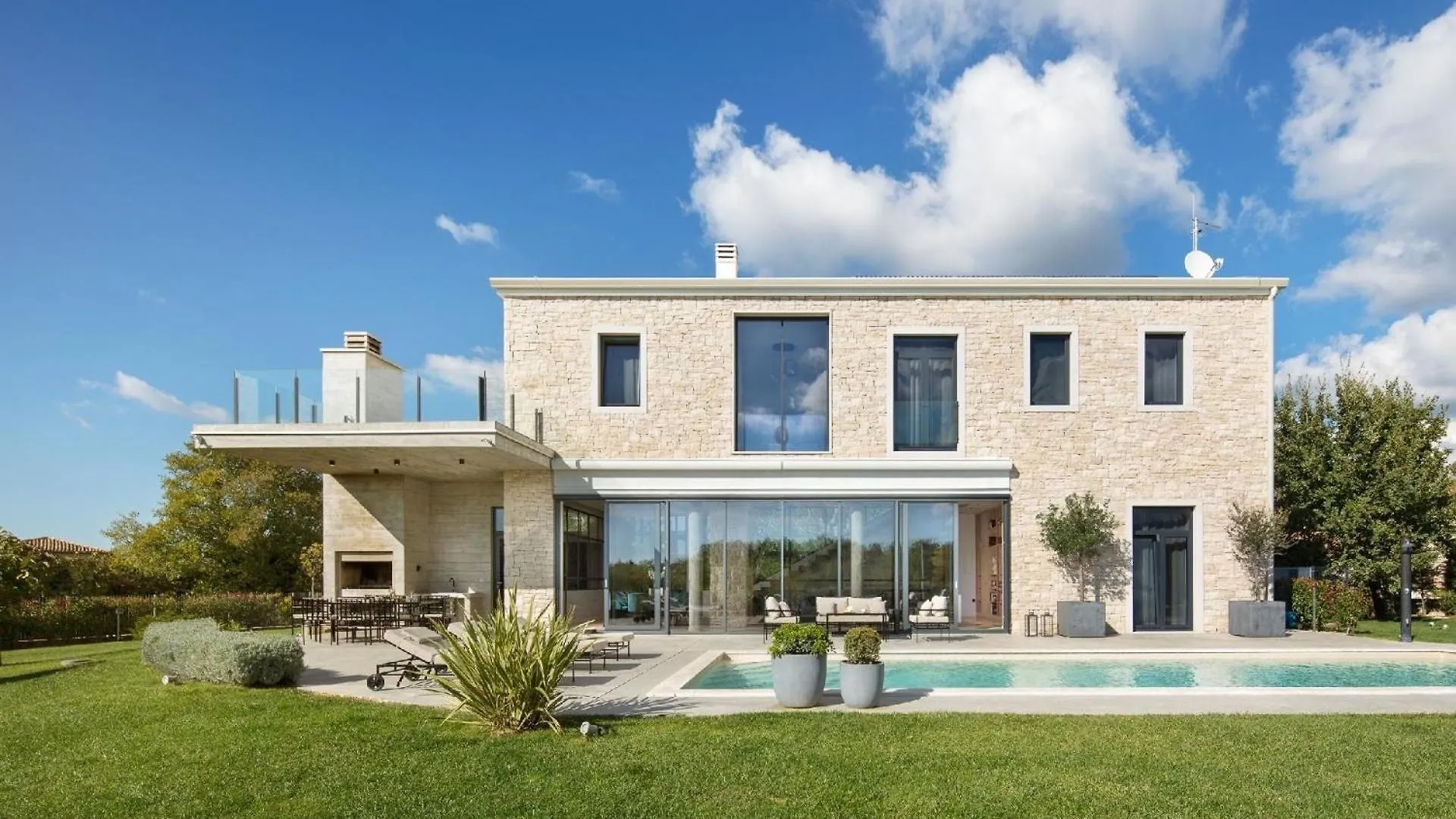 Holiday home Ferienhaus Mit Privatpool Fuer 8 Personen Ca 400 Qm In Radetici, Istrien Binnenland Von Istrien Croatia