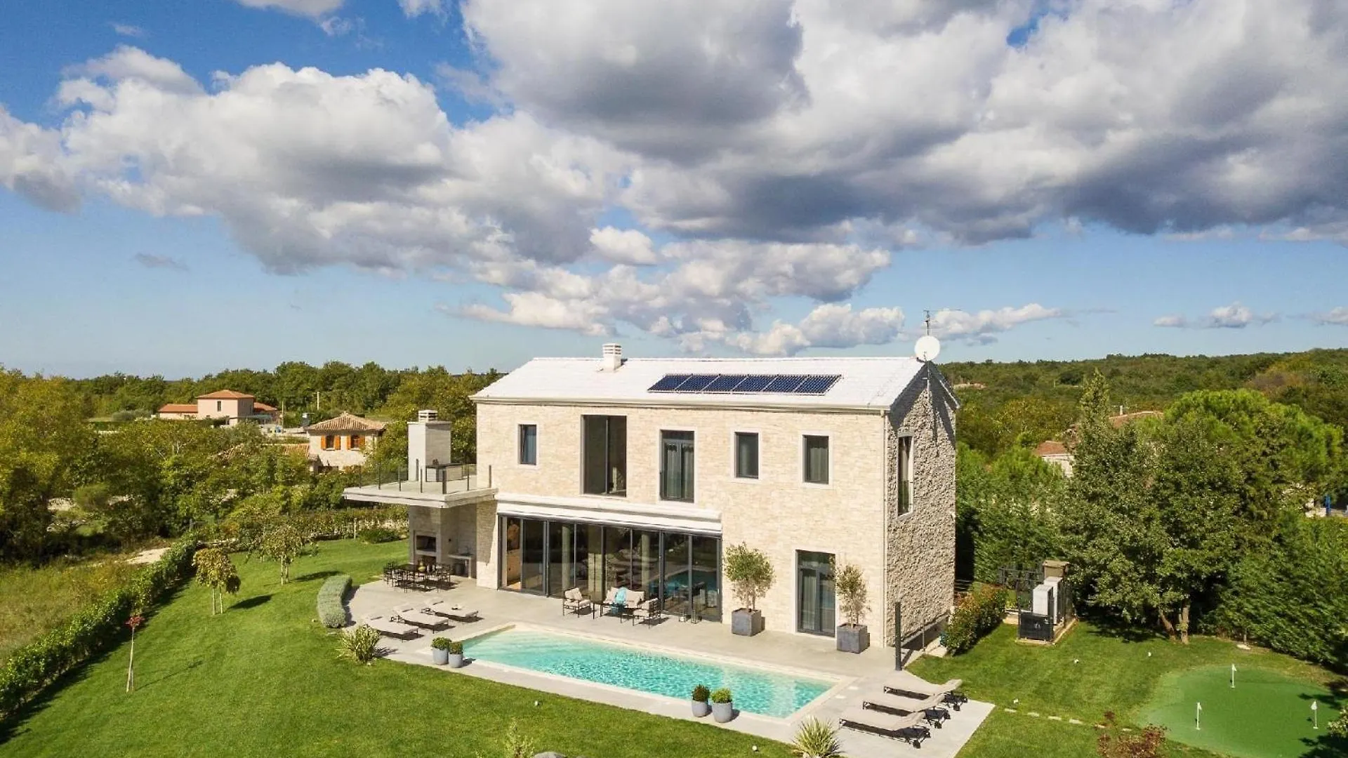Ferienhaus Mit Privatpool Fuer 8 Personen Ca 400 Qm In Radetici, Istrien Binnenland Von Istrien
